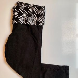 Pink Yoga Pants (Cropped)